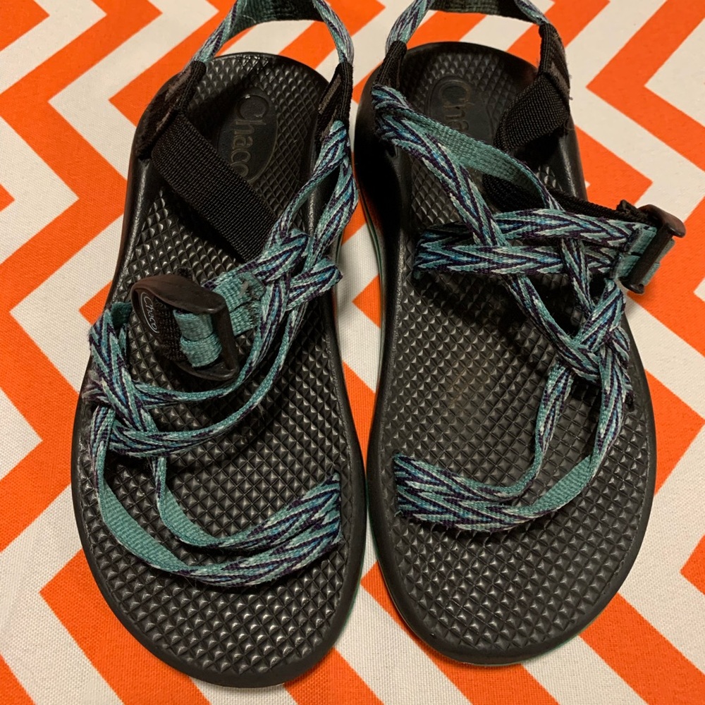 Girls Chaco sandals 3